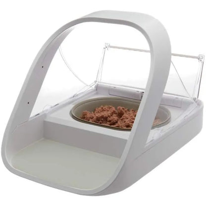 Microchip Pet Feeder - Automatic Makes Mealtimes Stress-Free